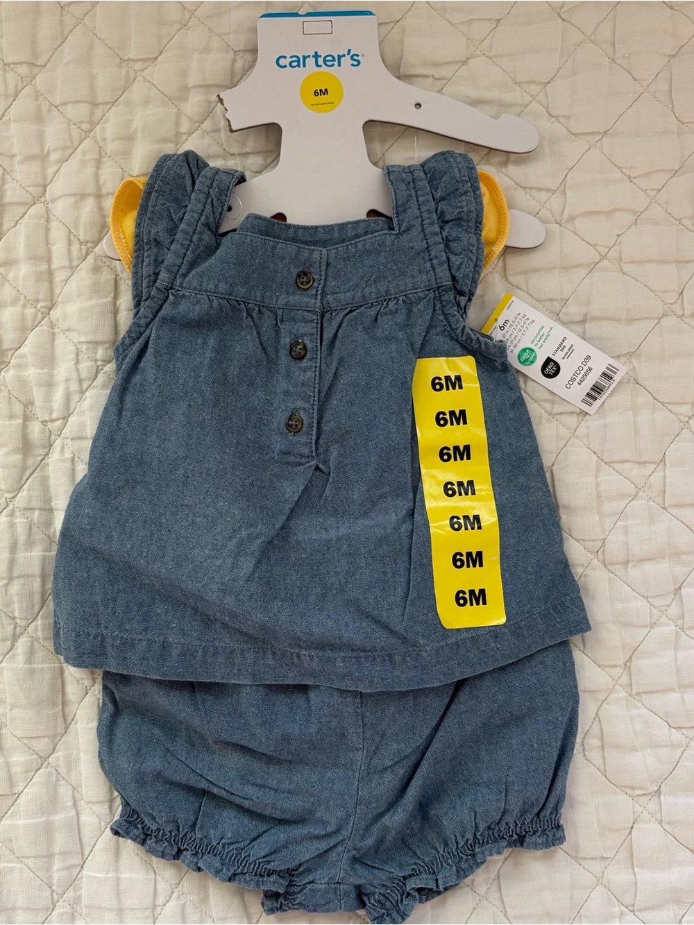 Carters outfits - 6M